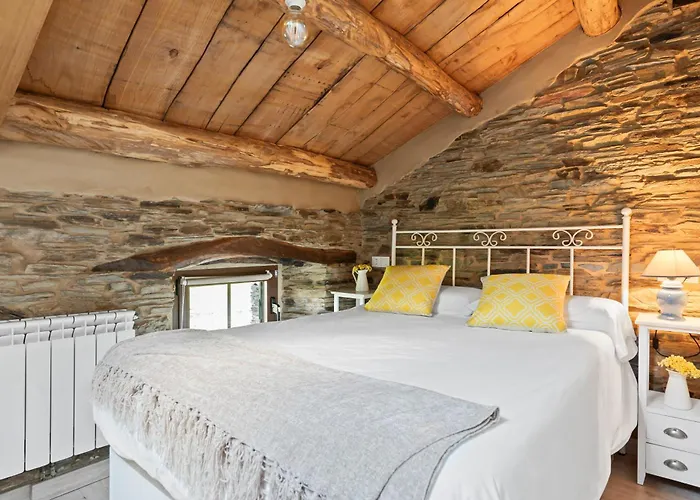 דירה A Corte Trabada